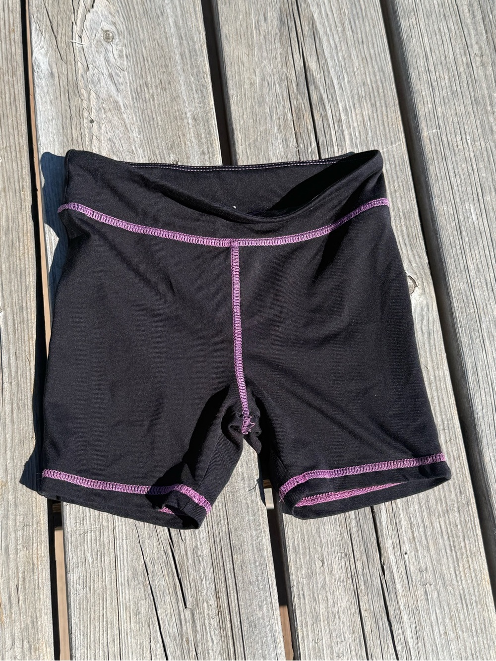 PUMA girls 4T XS Black biker shorts purple stitching